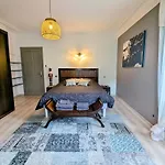 Eugene Et Gabrielle, La De 3*