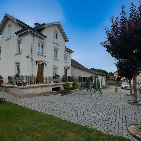 Eugene Et Gabrielle, La De 3* Fraize