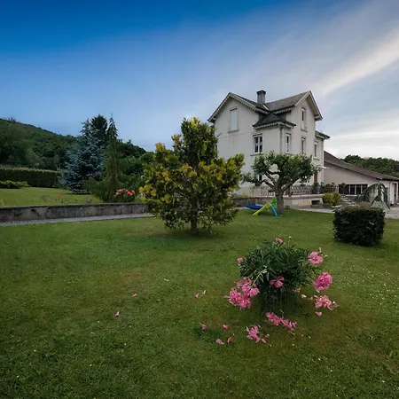 Eugene Et Gabrielle, La De Bed & Breakfast