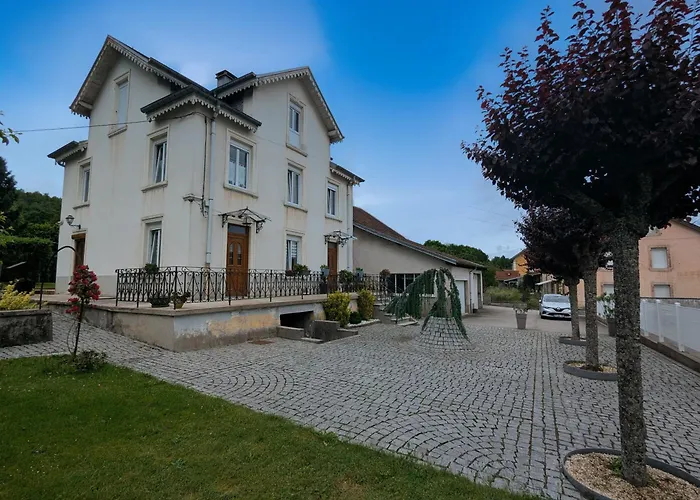 Eugene Et Gabrielle, La De 3* Fraize